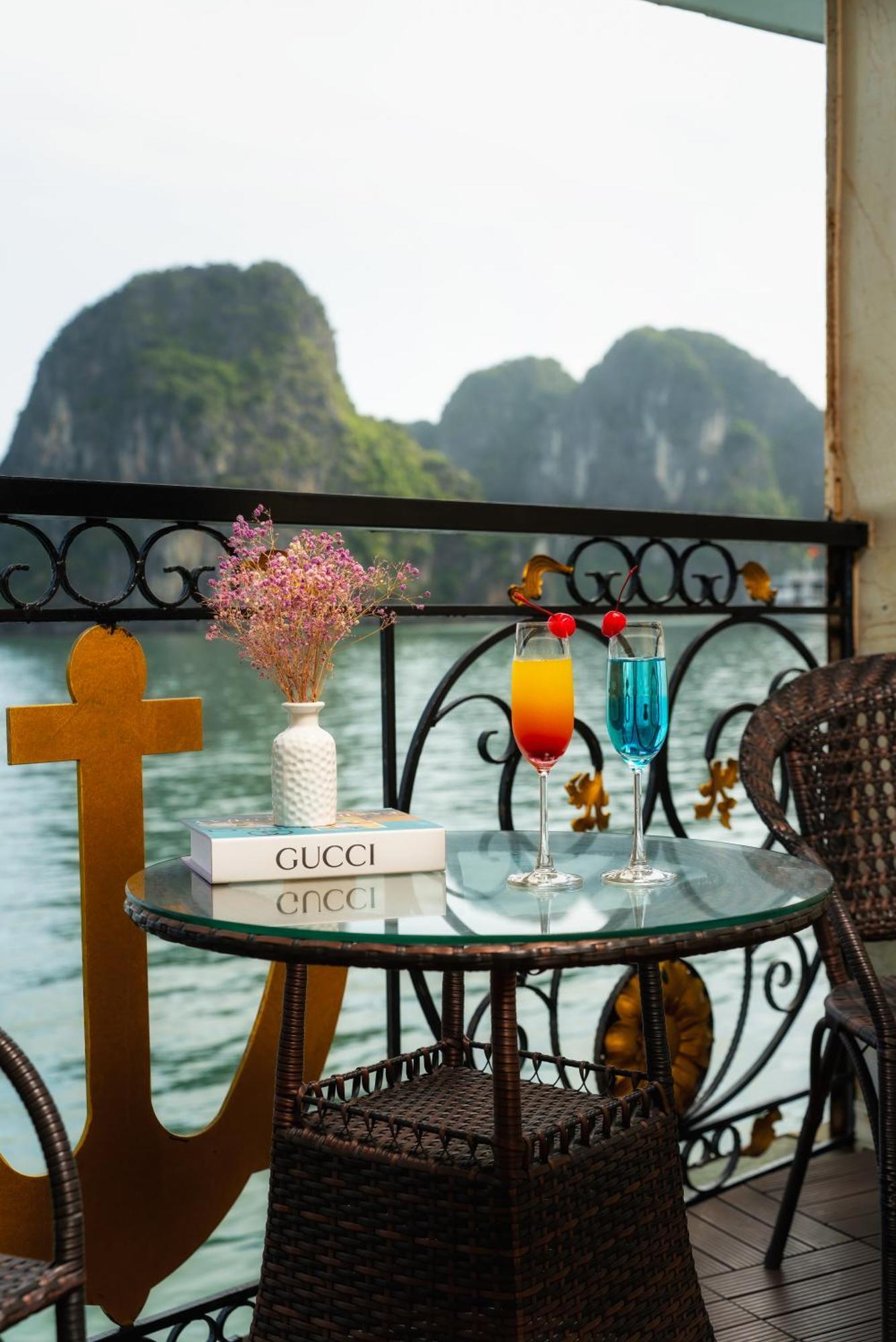 Halong Aquamarine Royal Cruise Hotel Ha Long Eksteriør billede