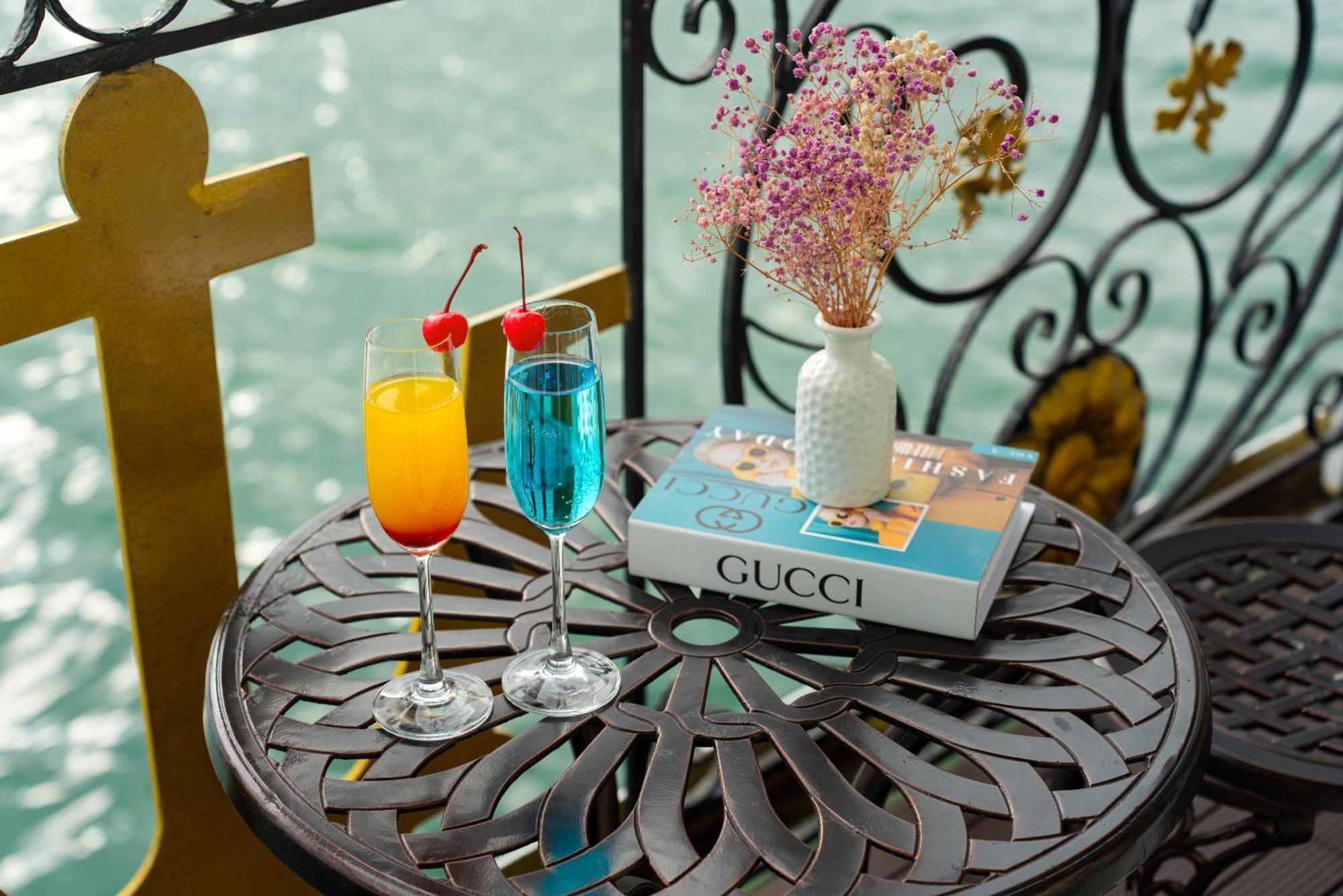 Halong Aquamarine Royal Cruise Hotel Ha Long Eksteriør billede